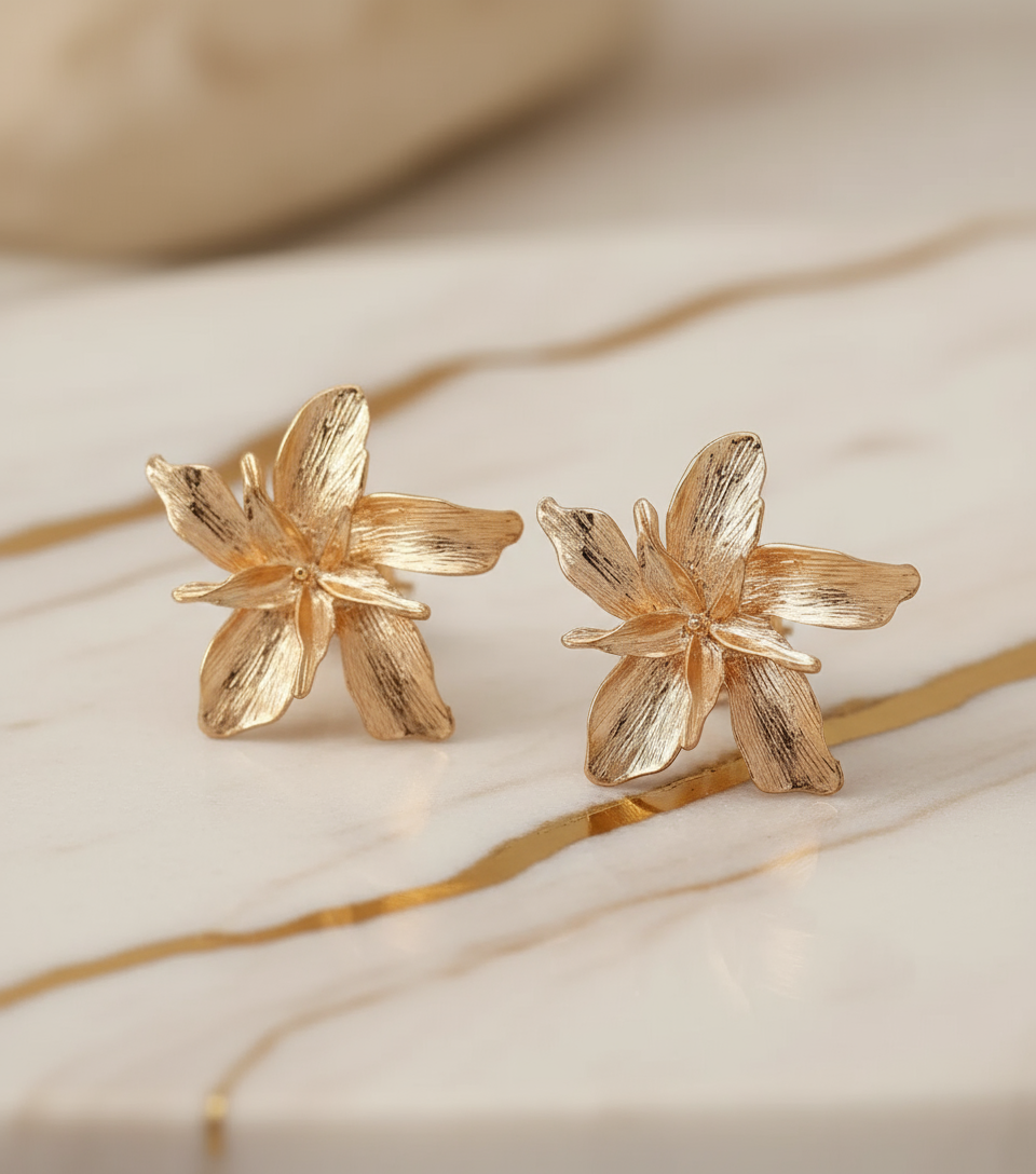Brushed Lily Stud Earrings